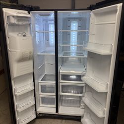 Working Samsung Refrigerator