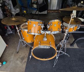 Mapex Drum Set