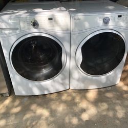 Whirlpool Washer And Gas Dryer
