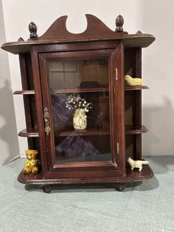 Free Standing Display Cabinet/ With Glass Door