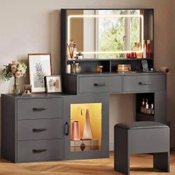 Vanity Desk Set w/ LED Mirror | Charging Station | Drawers | Stool | Black