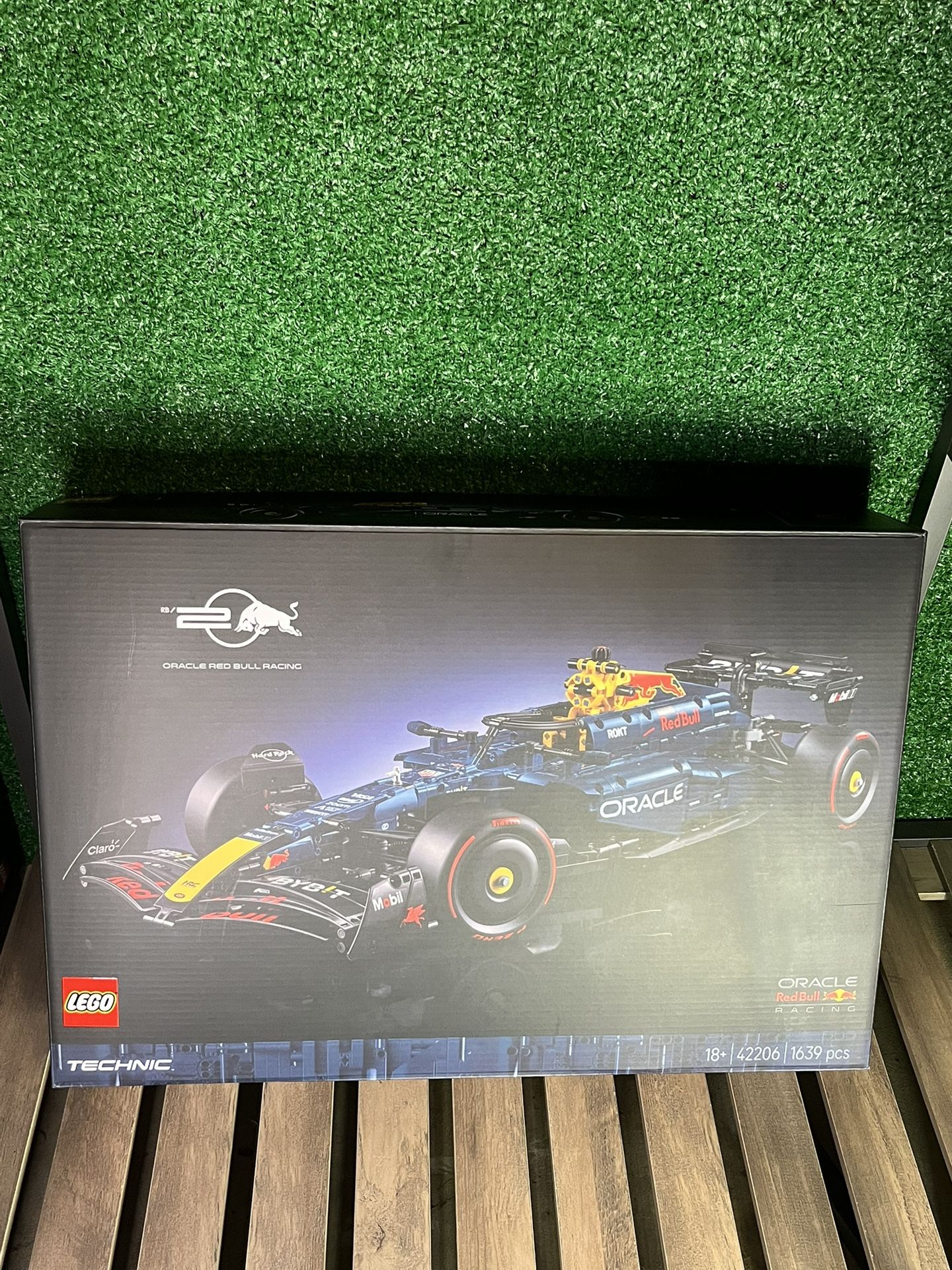 LEGO Technic Oracle Red Bull Racing RB20 F1 Car Set 42206