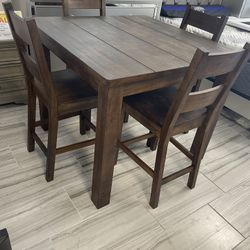 Labor Day Sale Now. Brantley Rustic Oak Dining Set Only $499. Easy finance option. Same-day delivery.