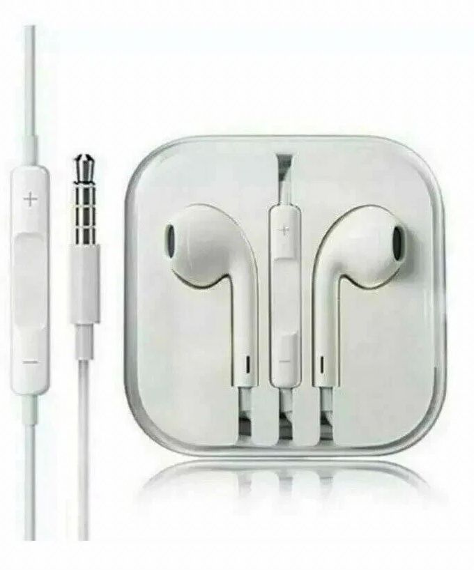 iPhone Earbuds 2 Pack Brand New