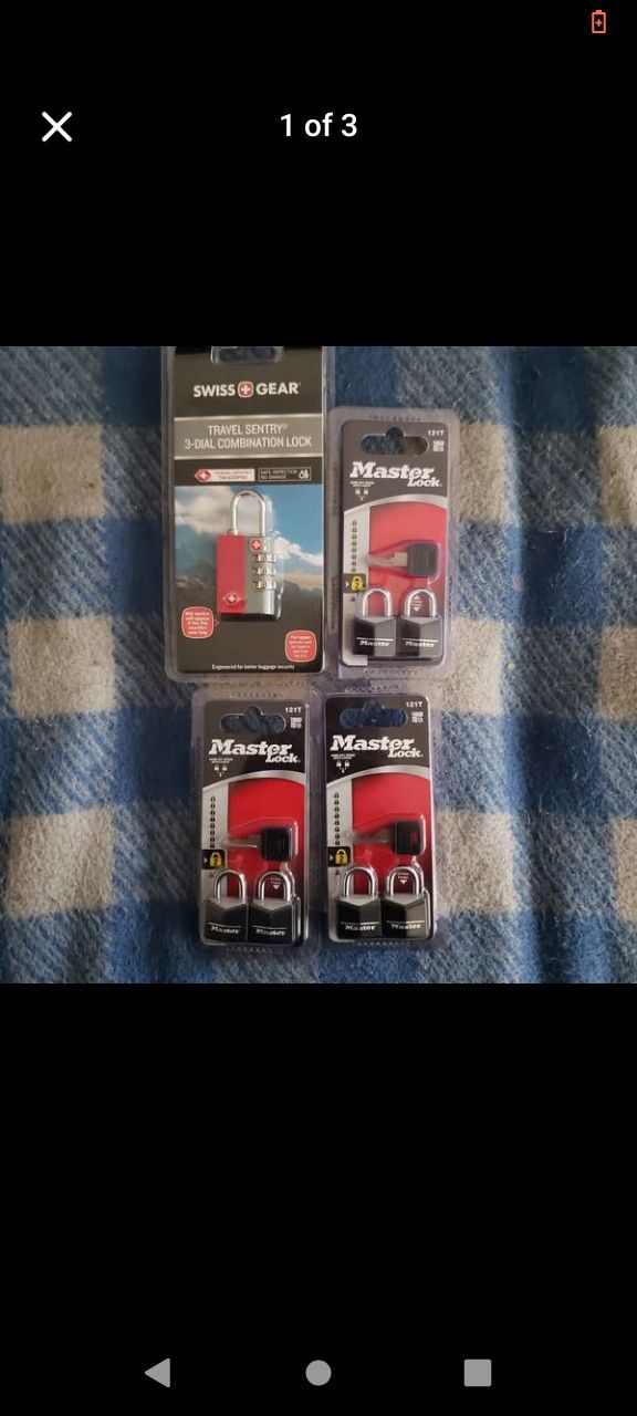 2x Master Locks 121T Pairs For $10$