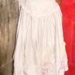 WEDDING DRESS 