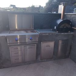 construction work: block, paint, stucco, cement 