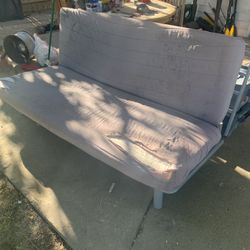 Futon 