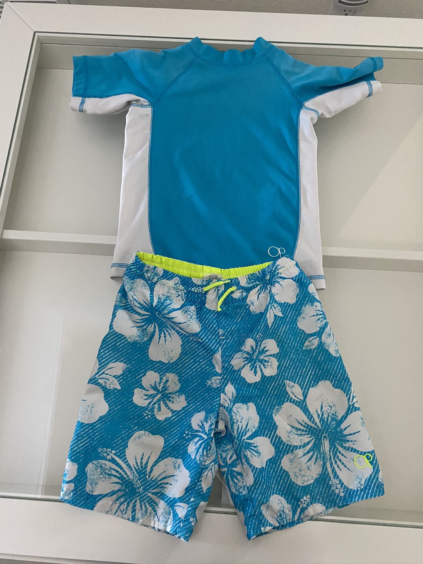 Boys size 5/6 clothing lot