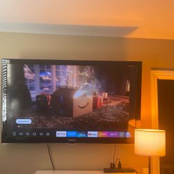SAMSUNG 47 Inch TV 