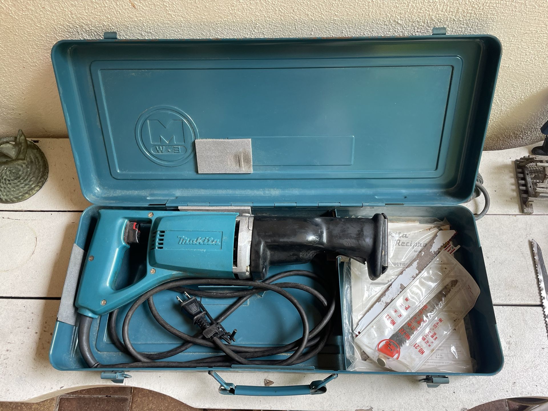Makita