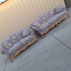 Antique SofaLoveseat In Great Condition $360 FIRM