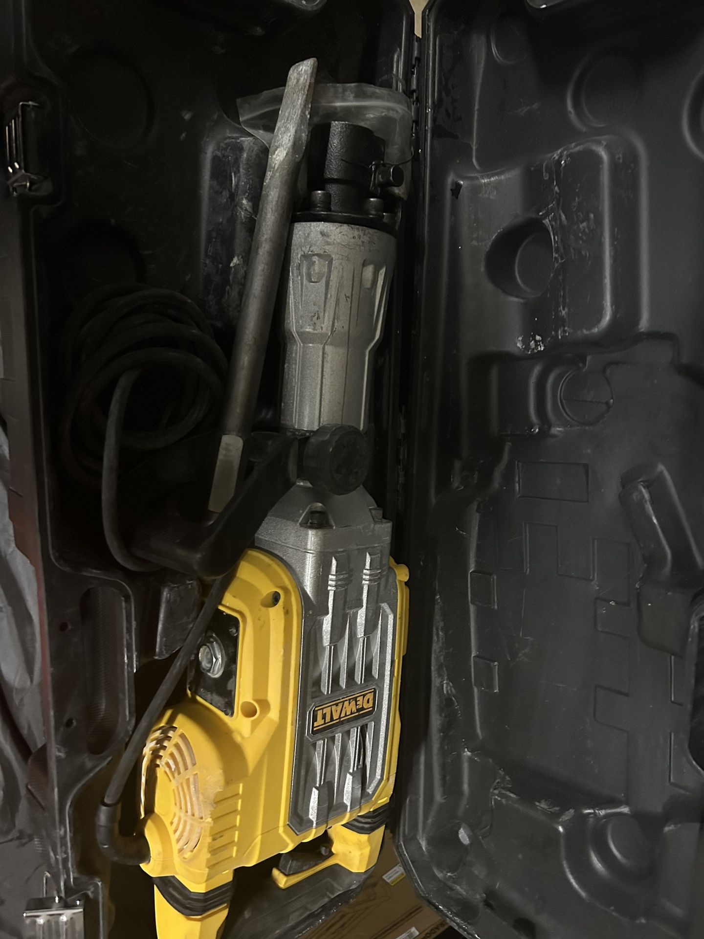 Dewalt