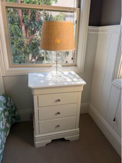 Matching White Nightstands with Glass Table Lamps – Set of 2 – Fair Condition