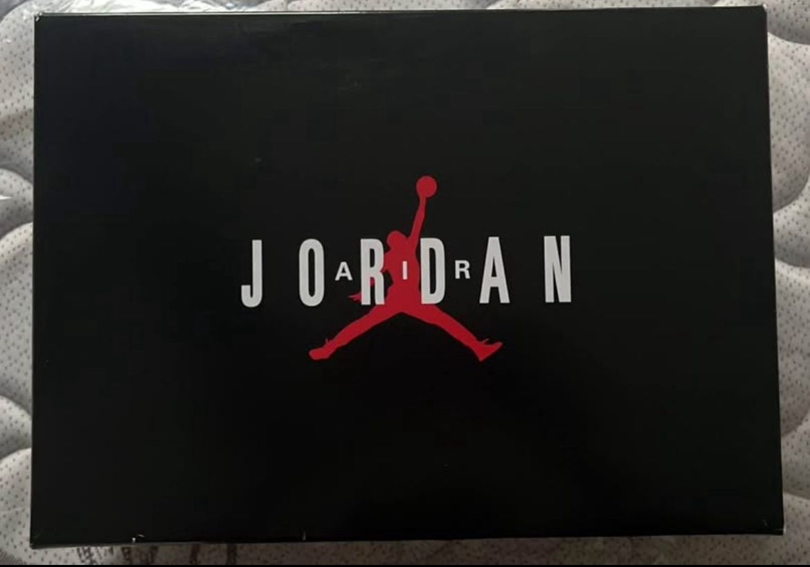 Jordan 11 Legend Blues