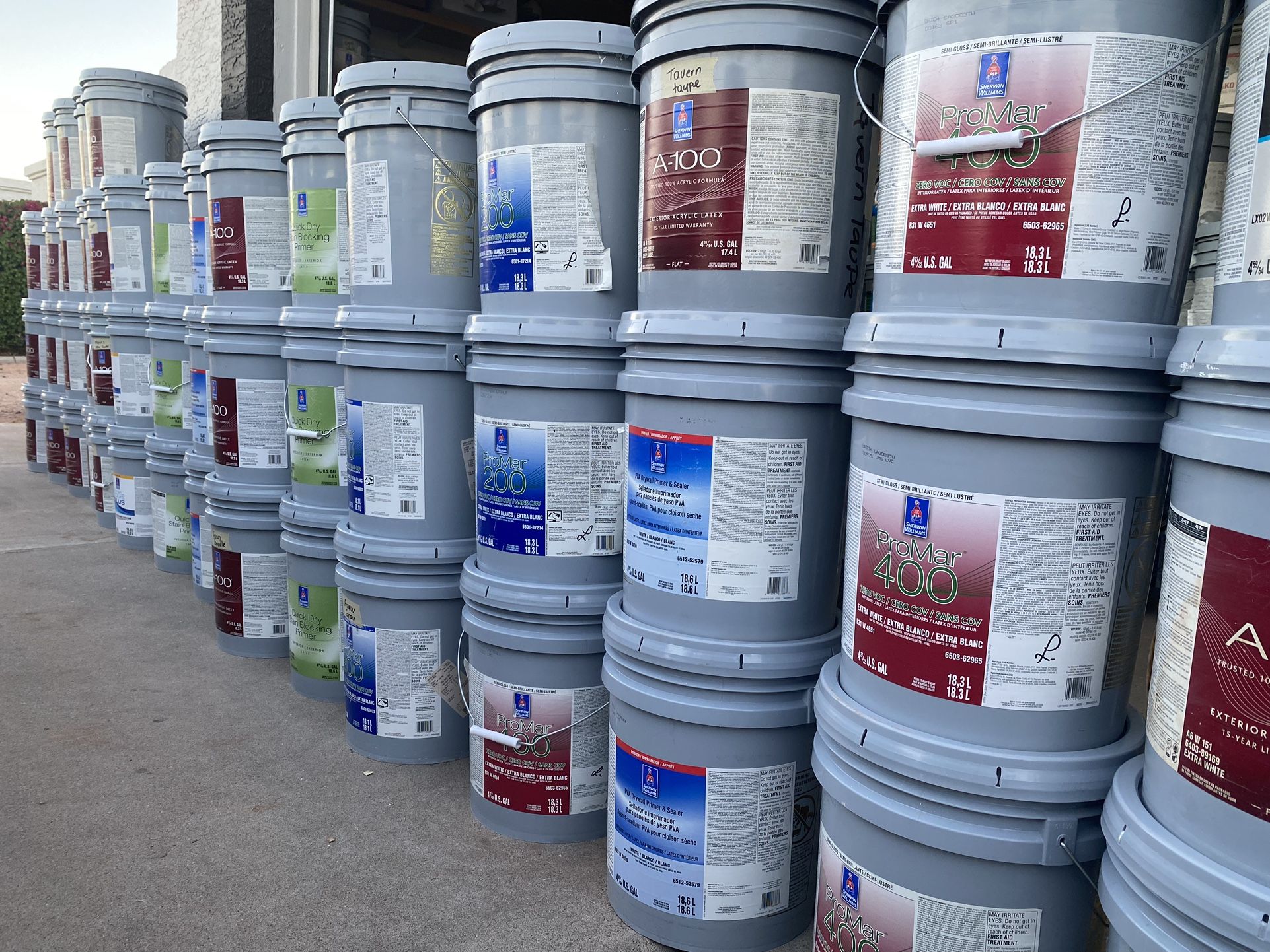 Pintura / Paint for Sale in Guadalupe, AZ OfferUp