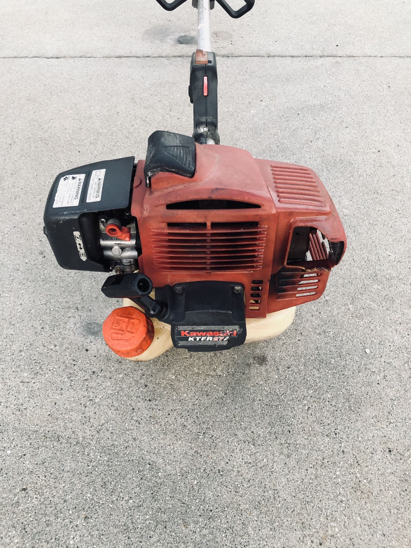 Kawasaki Commercial Weed Eater