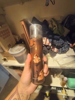 Chocolate amber spray