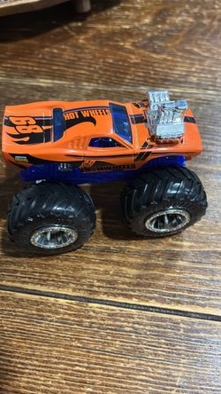 Hot wheel Truck