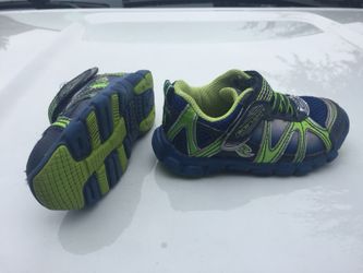Stride rite size 8