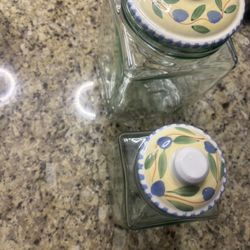 2 Jars With Cover