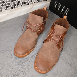 Dress shoes, light brown color, new, size 12

￼


.