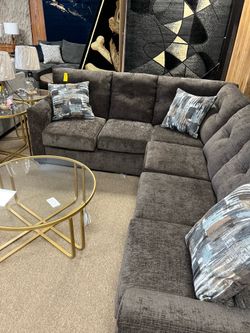 Cozy stylish nice Sectional!