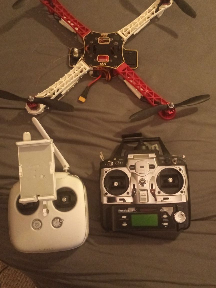 DJI F450 FLAME WHEEL W/ 2 TRANSMITTER