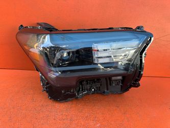 2025 2026 Toyota 4Runner Right Passenger Side LED Headlight OEM