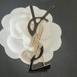 Fashion Brooch