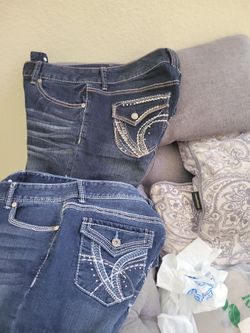 Women's  shorts Size  9/10