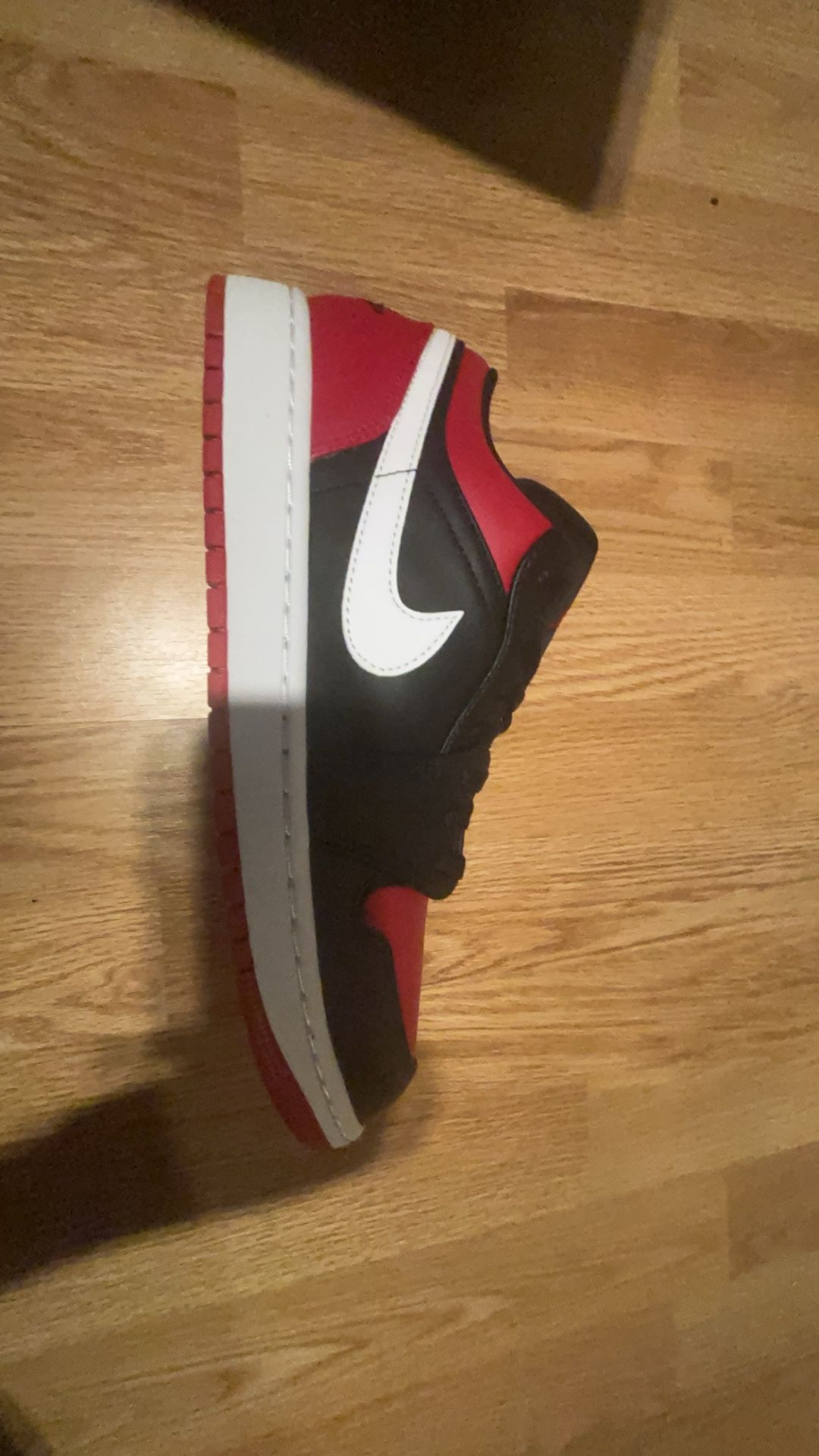 jordan 1 low alternate bread toe Size 10 in MENS