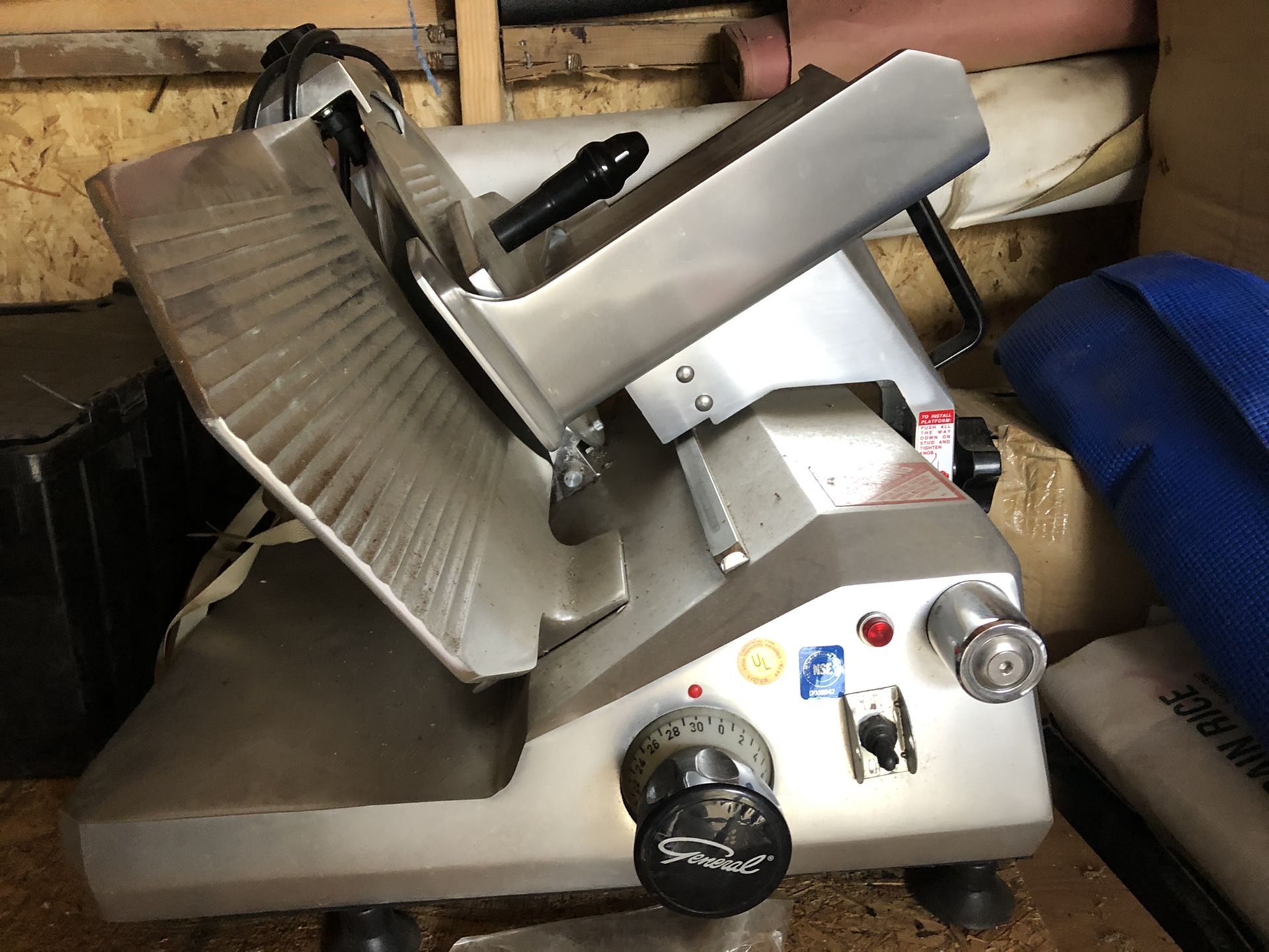 General slicing/ red goat disposer