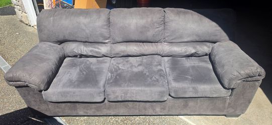 1 Sofa, 2 Love Seats