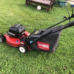Toro 21” Self Propelled Lawn Mower 