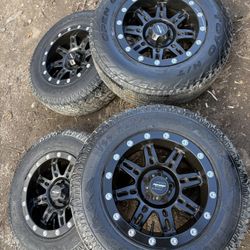 Sent De Rines 235/70R16