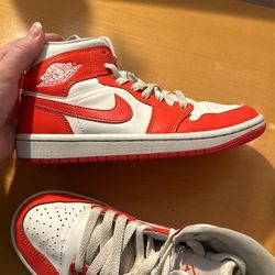 Size 5.5 Nike Air Jordan’s