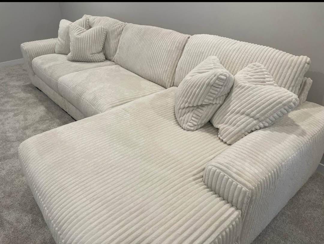 $10 Down Finance Sectional Sofa Sleeper Bedroom Set Queen Bed King Bed Mattress Dining Table