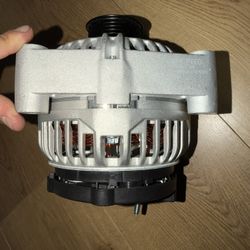 Alternator 05-07 Chevy Silverado Suburban Tahoe Escalade 4.8 5.3 6.0 - Works, Cosmetic