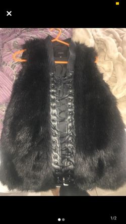 Guess faux fur