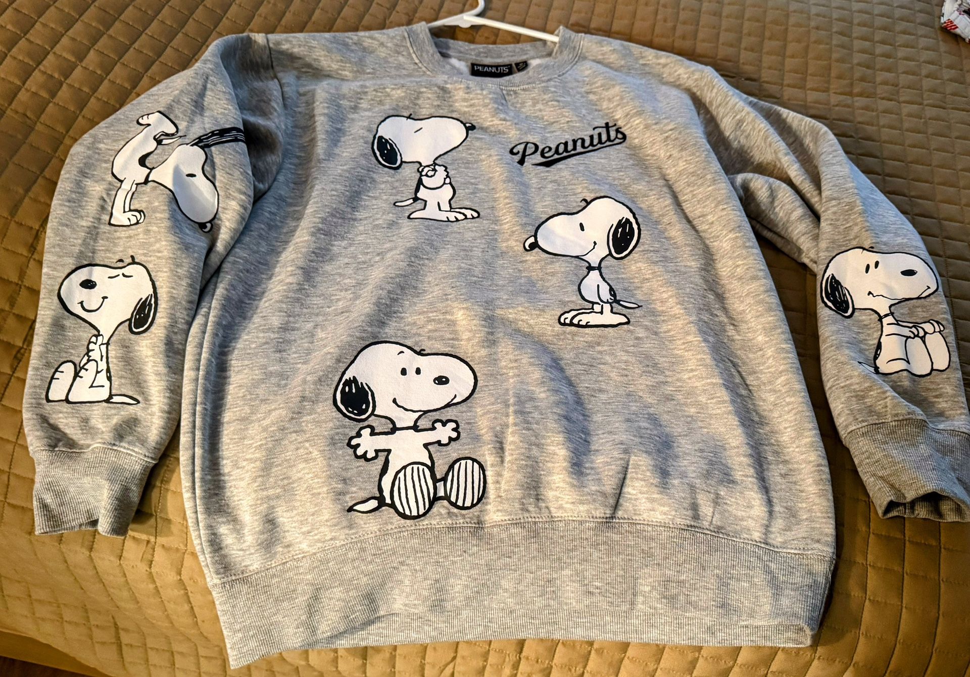 Snoopy Sweatshirt M