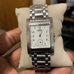 Vintage fendi Men’s Watch 