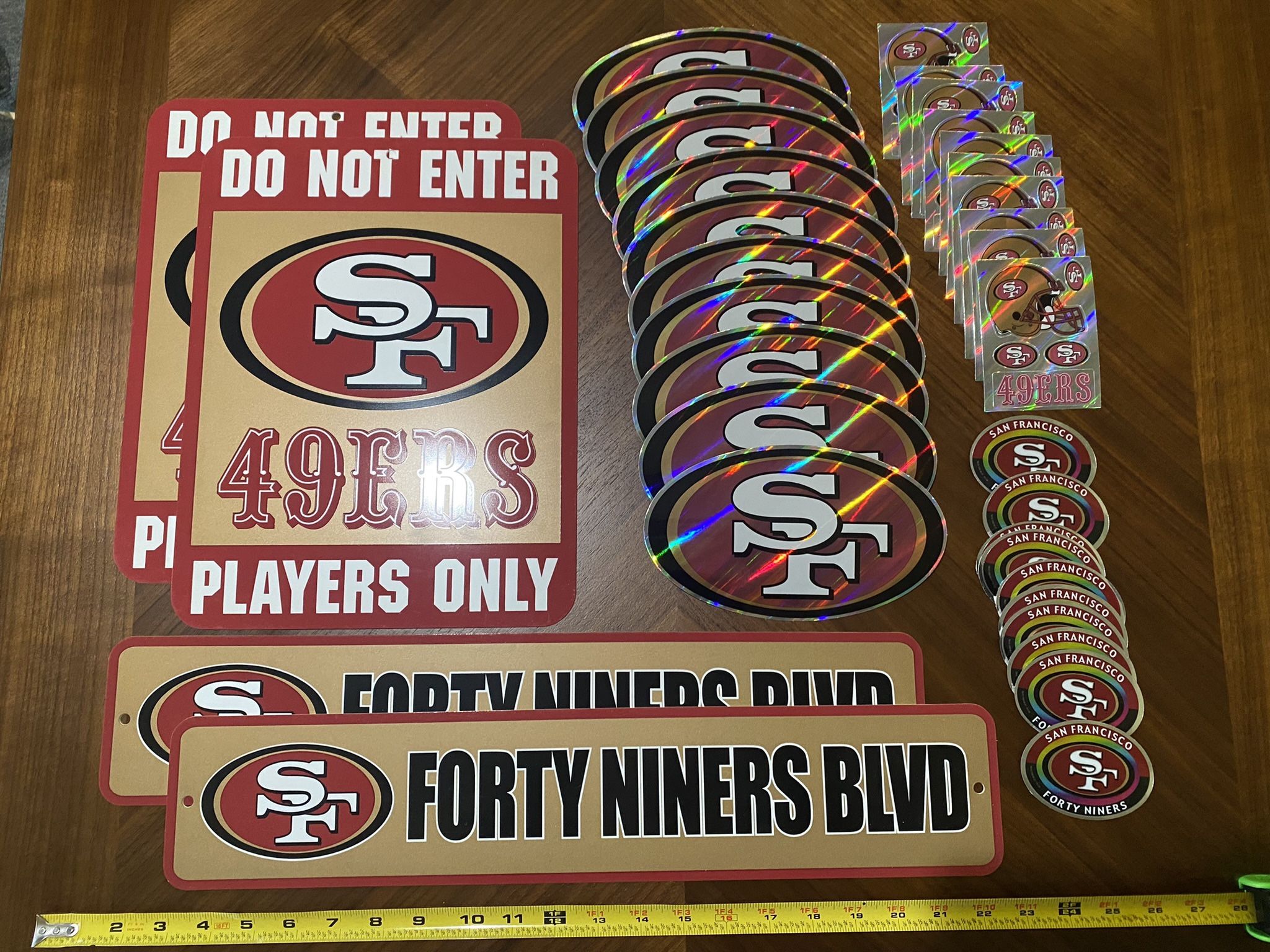 San Francisco 49er Huge Fan Lot Of Signs & Stickers