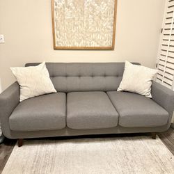 Modern Gray Sleeper Sofa/Couch– Full Size Pull-Out Bed (Great Condition)