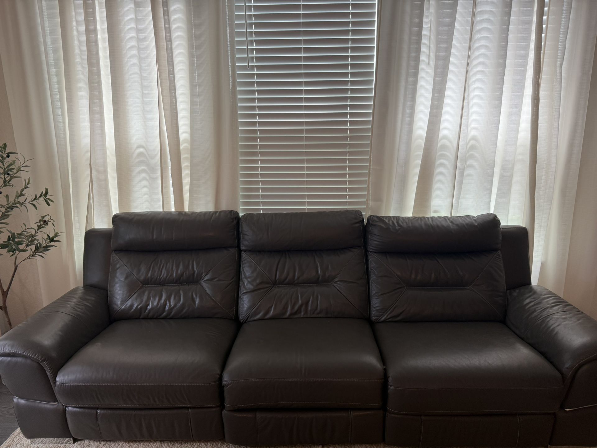 Dark Gray Leather Reclining Couch – Excellent Condition!