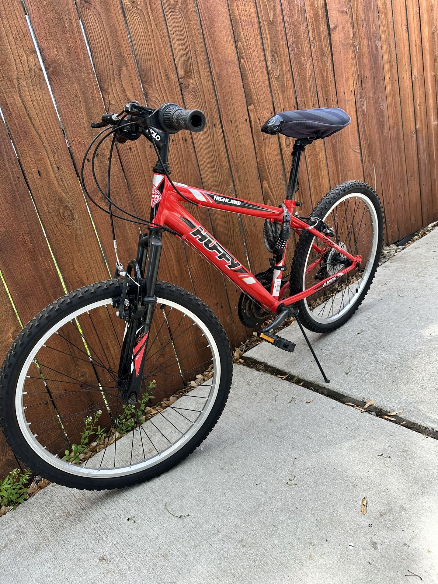 26” Highland Huffy Mountain Bike, Could Use New Seat