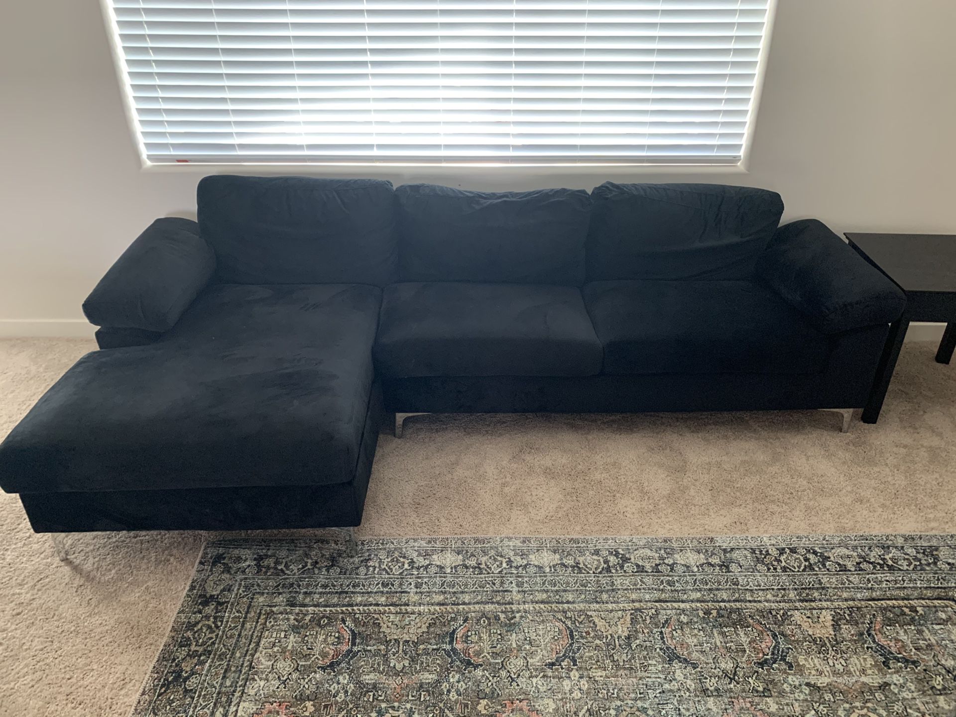 3x Like new sectional luxury couches