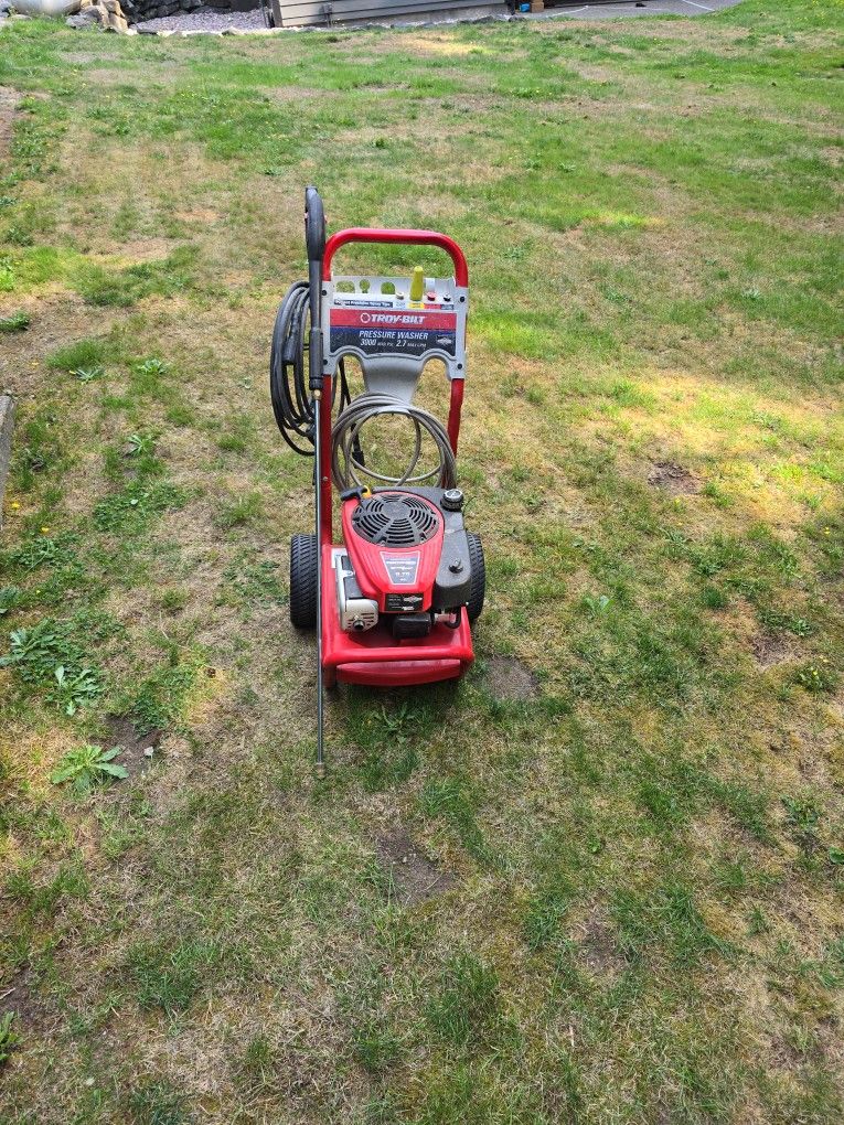 Briggs & Stratton Pressure Washer