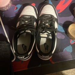 panda Dunks Men Size 8 | 95$
