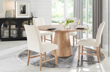 Round Wood Pedestal Dining Table with 4 Chairs